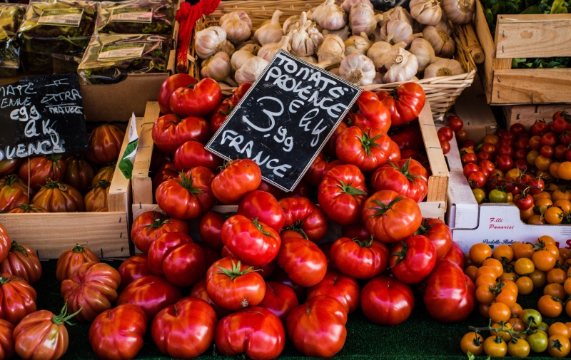 primeur-CABASSE-min_tomatoes-4050245